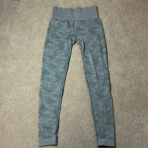 Green camo gym shark leggings